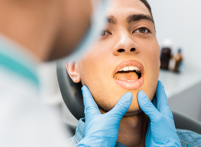 wisdom teeth removal in Edmonton